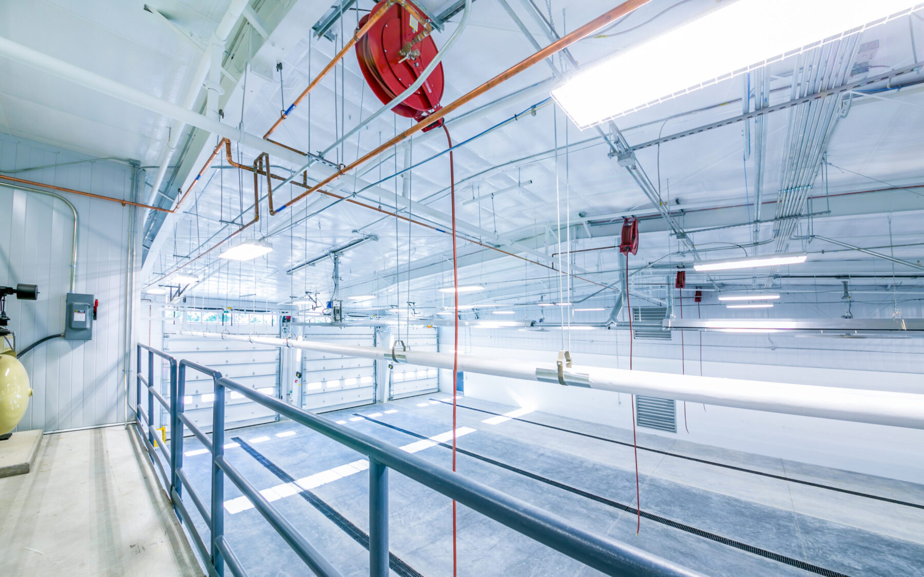 KDOT - Kechi - Upper Interior Garage Bay