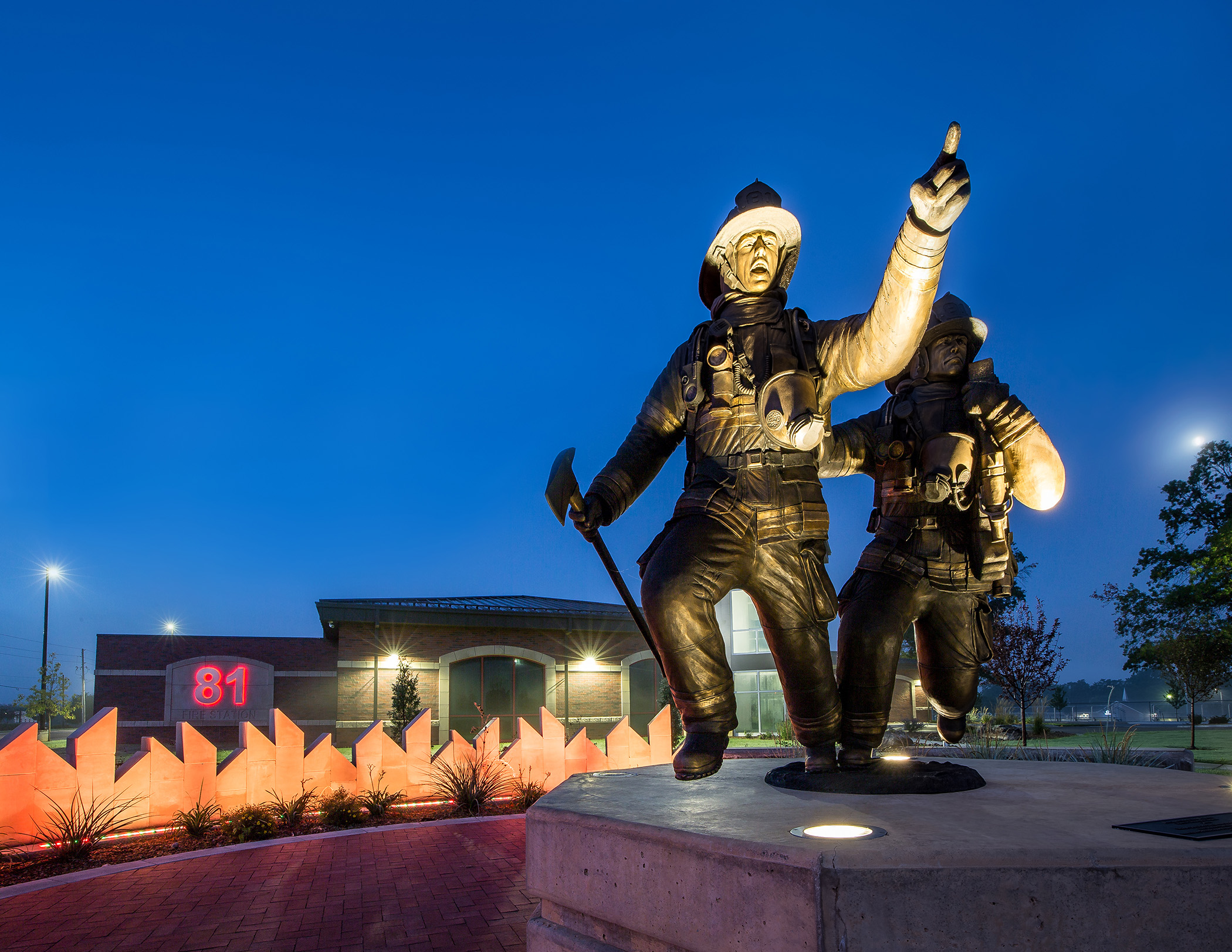 Firefighter Statue in Derby
