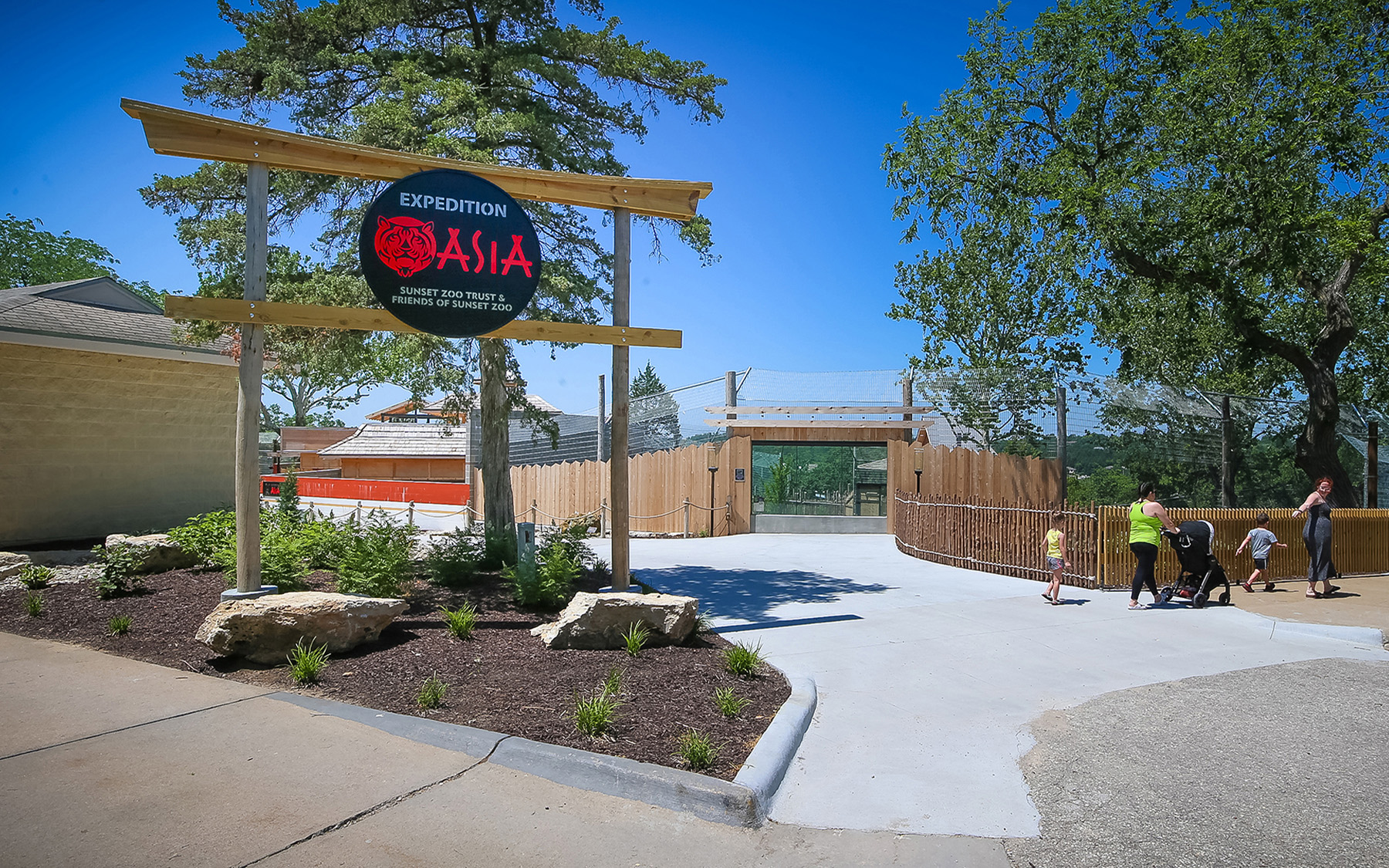 Sunset Zoo | Expedition Asia