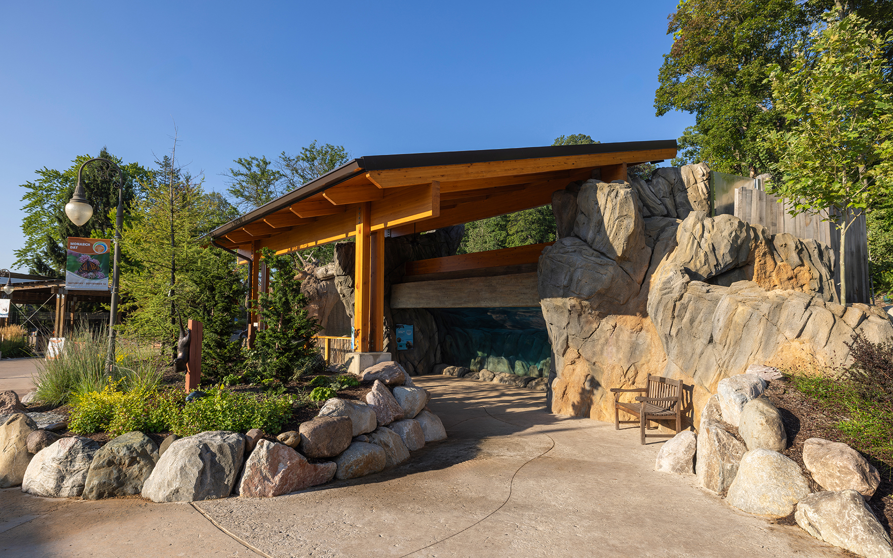 JBZ Otter habitat entrance