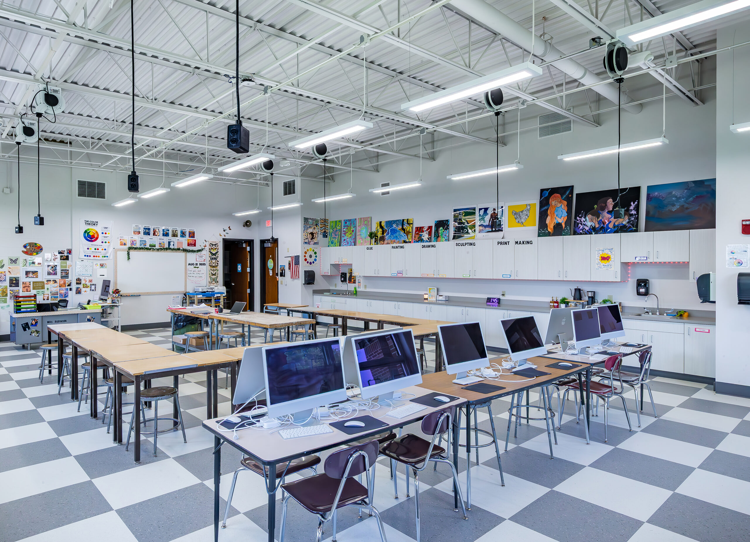 Humboldt Middle School - new art classroom