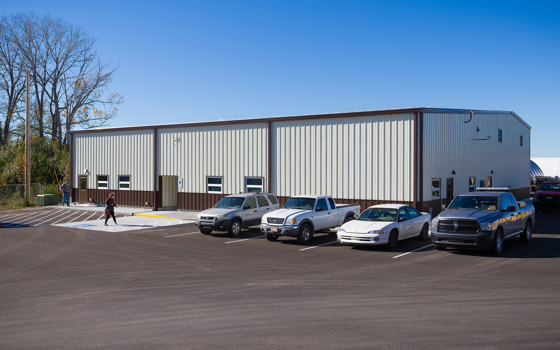 KDOT Iola facility outside.