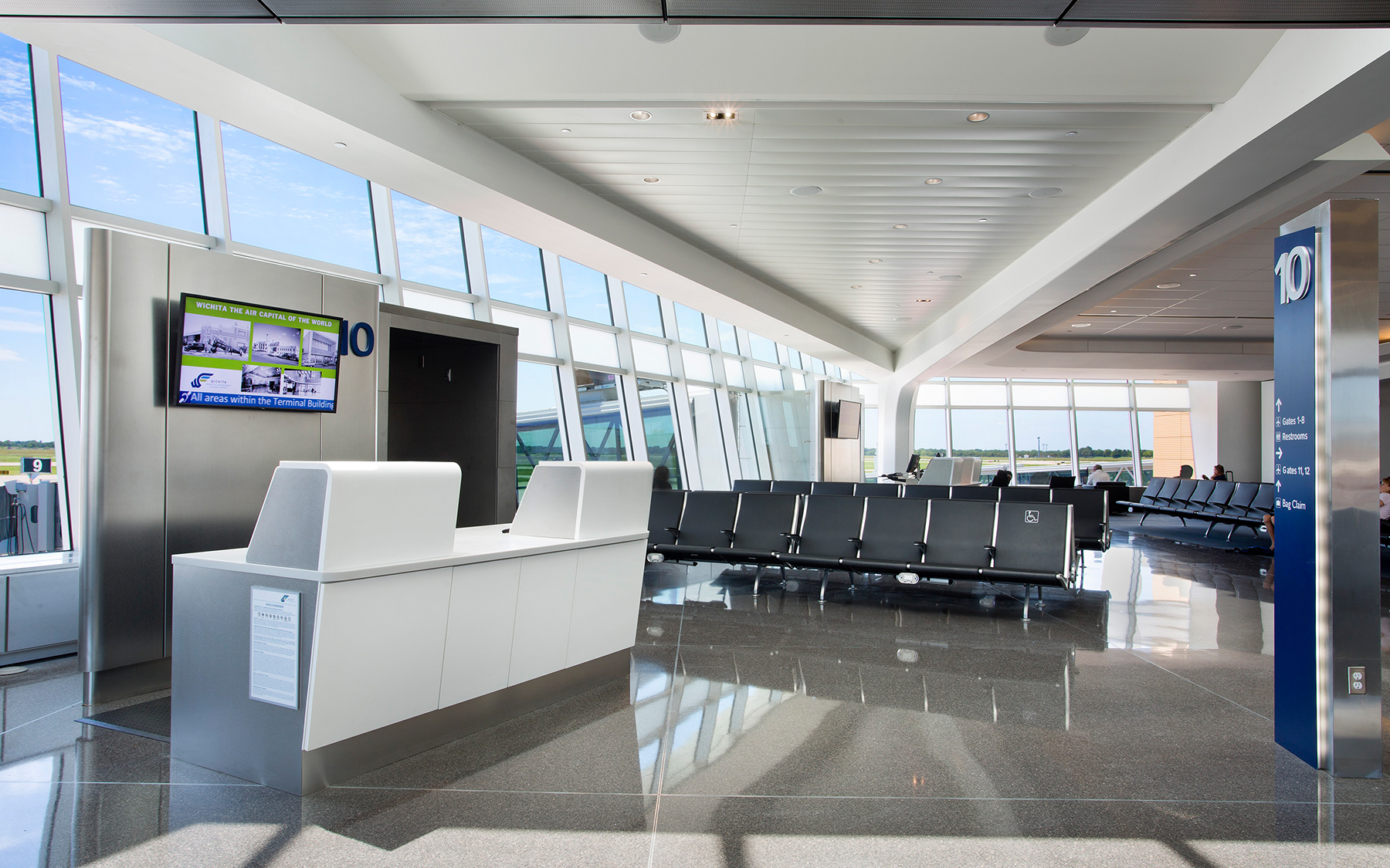 Eisenhower Airport waiting area.