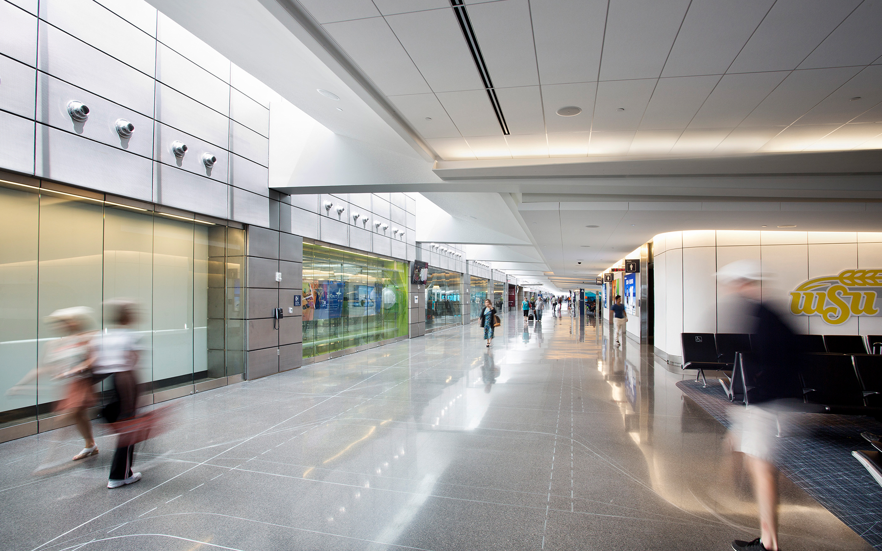 Eisenhower Airport hallway