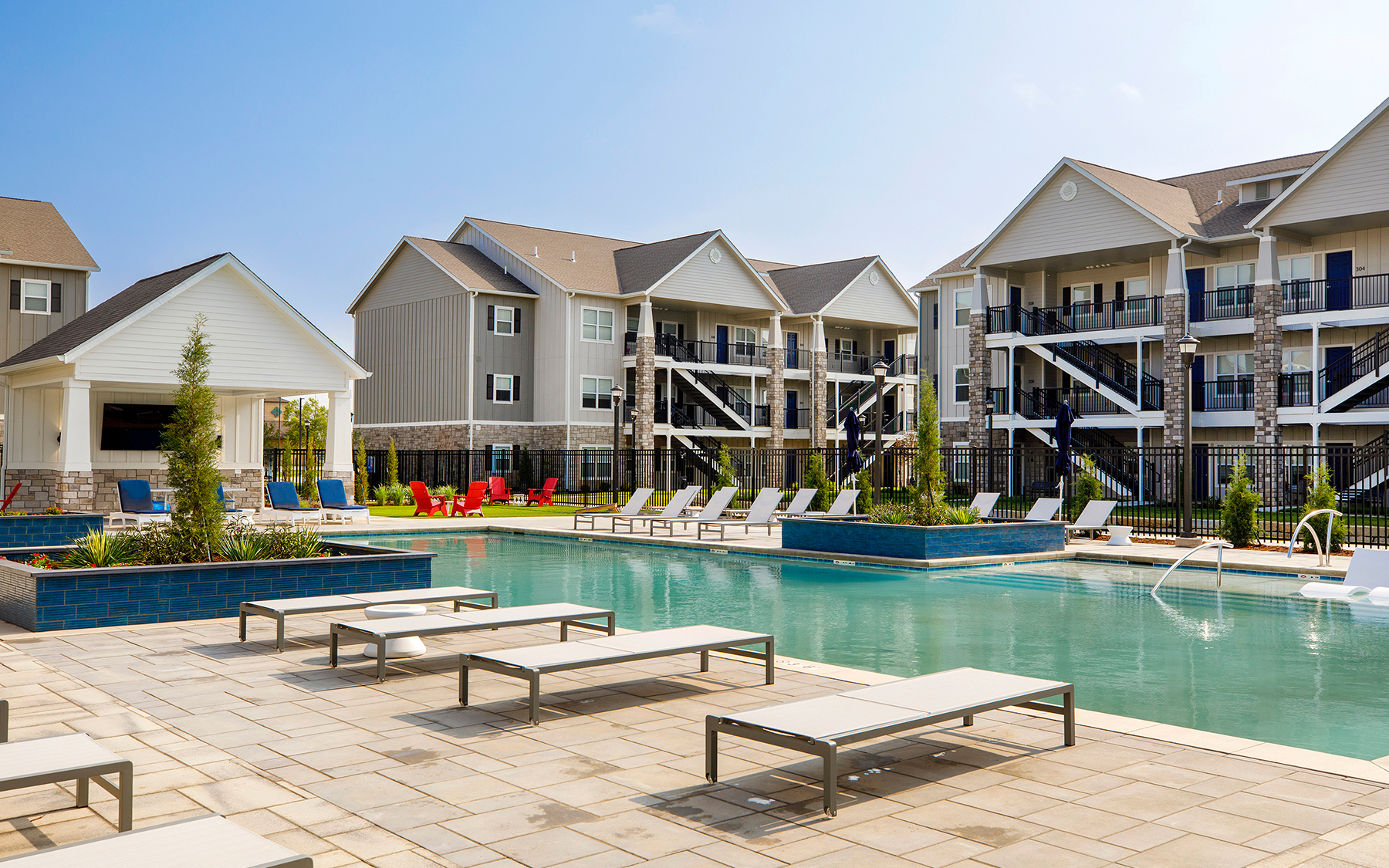 Magnolia Village Apartment Pool