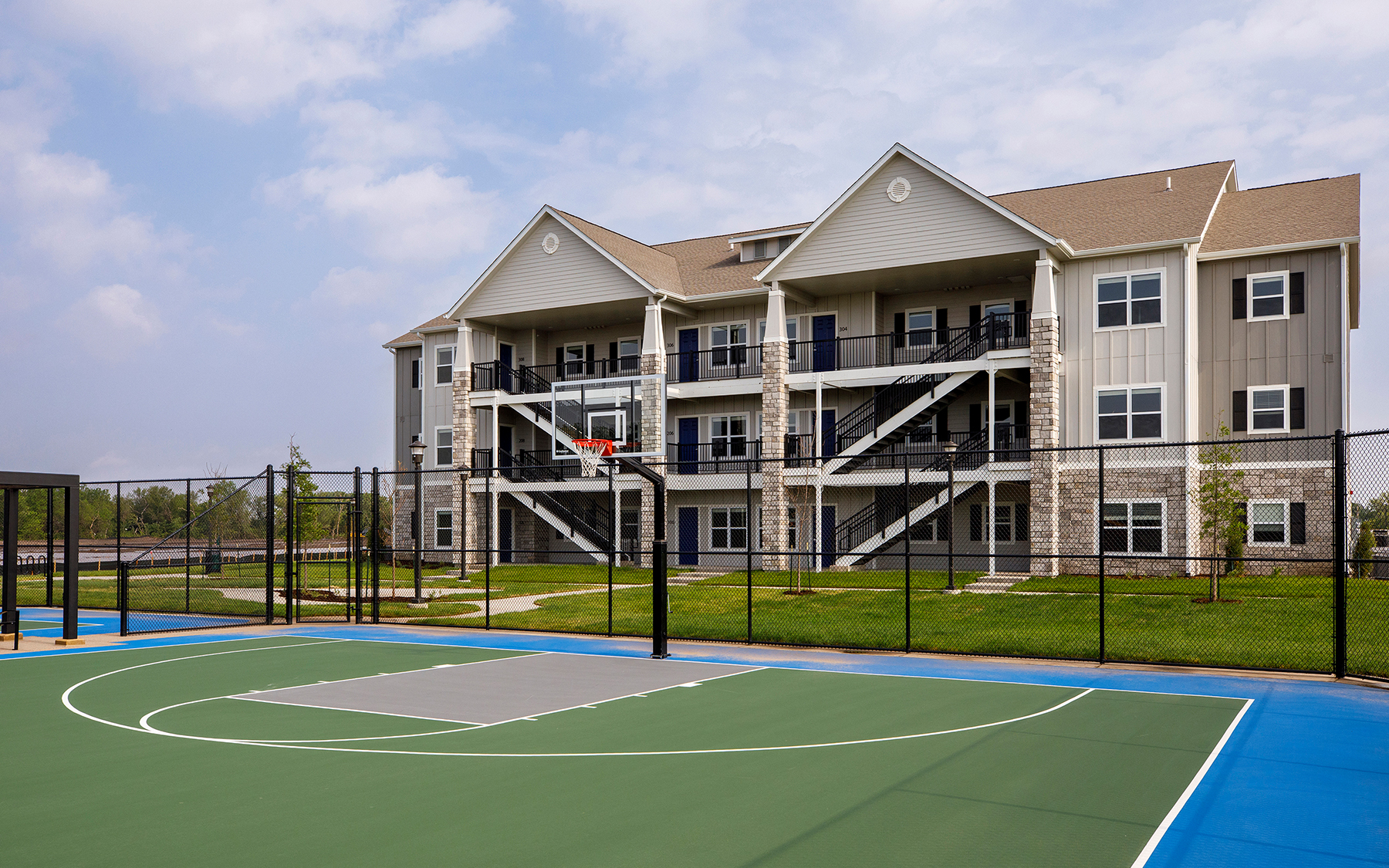 Magnolia Village Apartment Basketball court